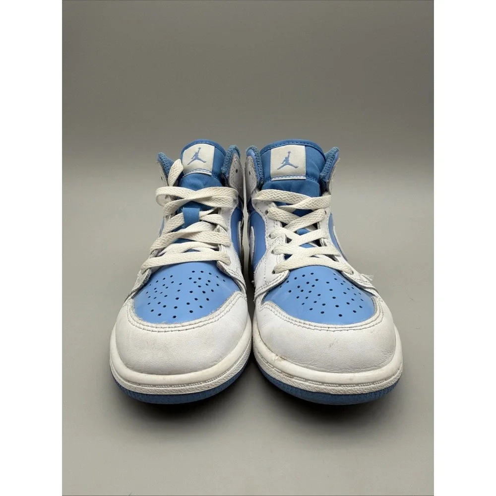 Air Jordan 1 Mid UNC University Blue - Youth Size 1Y Classic AJ1  GreatCondition